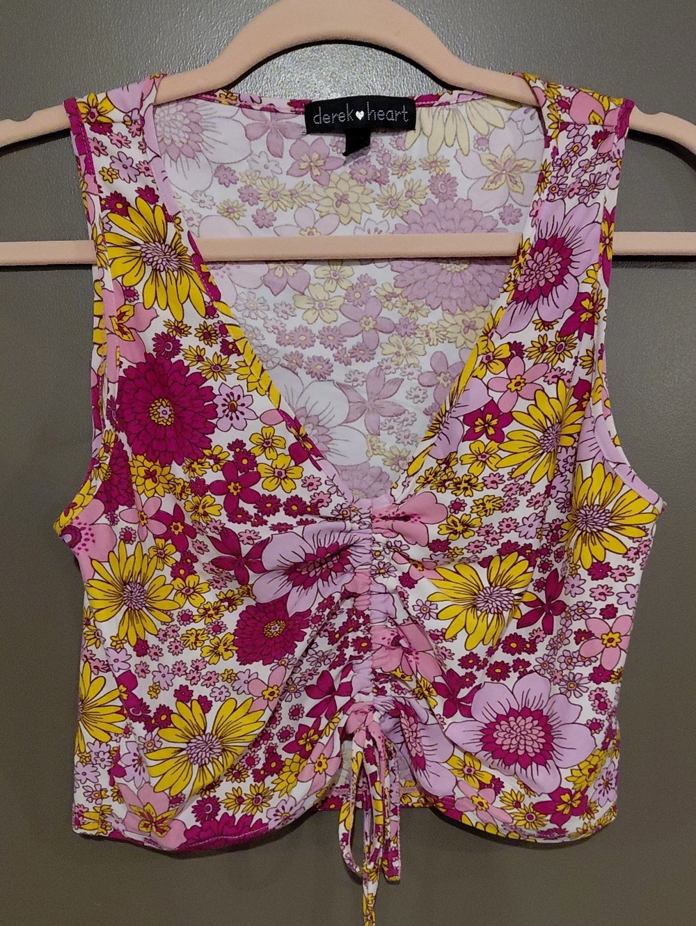 Cute Floral Crop Top Size Large